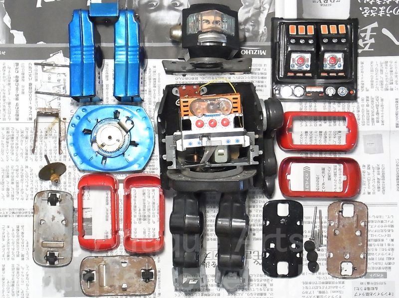 画像: 【ジャンク】【パーツ】【部品】“ブリキのロボット宇宙飛行士” スペース エクスプローラー ロボット1960年代製造（ホリカワ・日本）etc,　ロボットパーツ